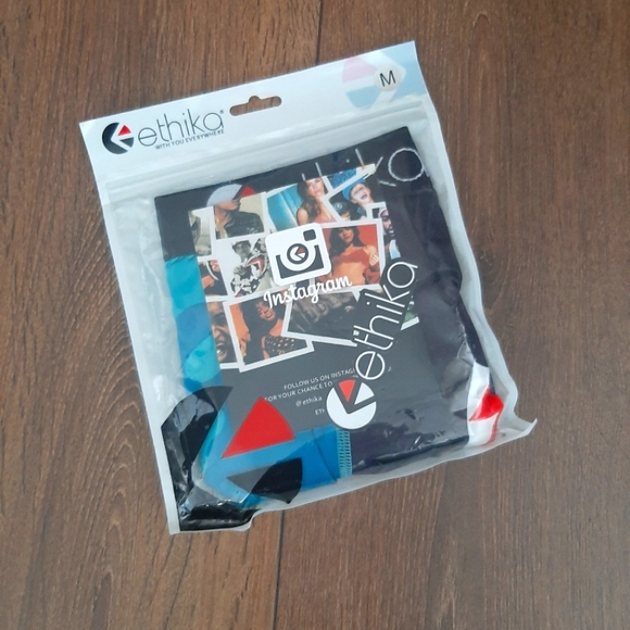 Ethika 2 Piece Bomber Teal Shorts and Bra Set - Picture 4 of 4